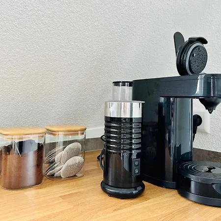Lägenhet Bergblick-apartment Istayunixi Seenaehe-workspace-netflix I Keine Monteure Friedrichshafen
