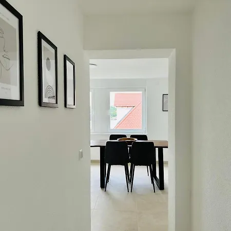 Bergblick-apartment Istayunixi Seenaehe-workspace-netflix I Keine Monteure Friedrichshafen